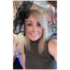 Meet your Posher, Liz